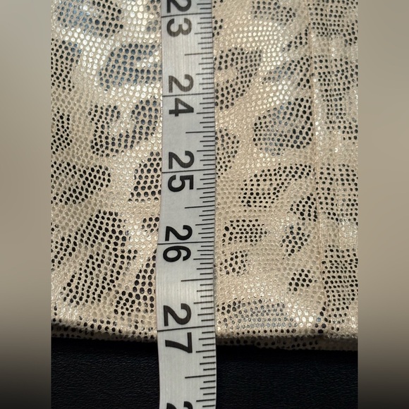 Sharon Young Ivory & Gray Animal Print belted jacket w/ front pockets size M - Picture 12 of 12